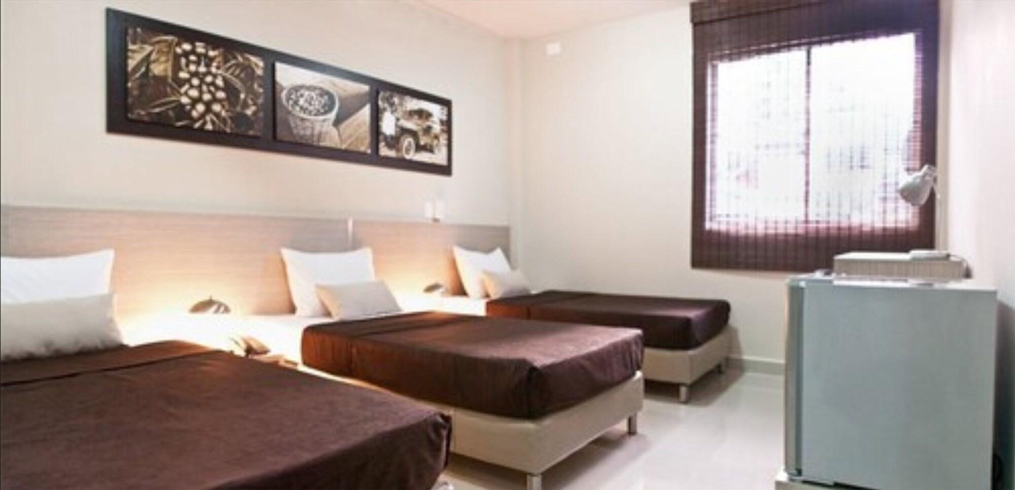 Hotel Condina Pereira Exterior photo
