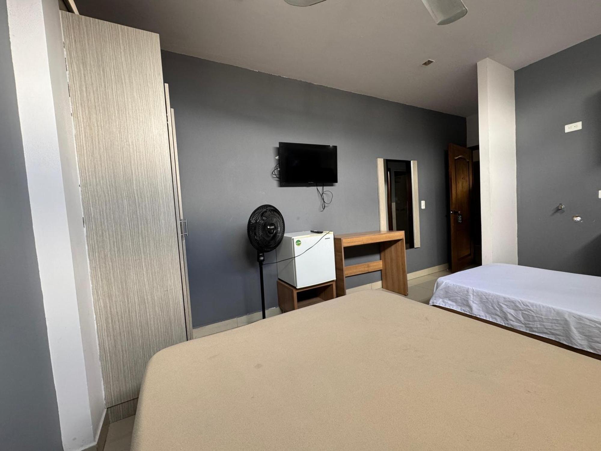 Hotel Condina Pereira Exterior photo